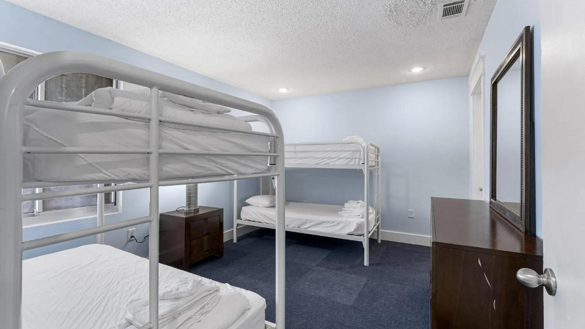 Sharkys Retreat 701 Condo 巴拿马城
